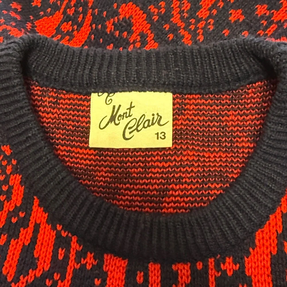Mens Red and Blue Patterned Crewneck Sweater vest